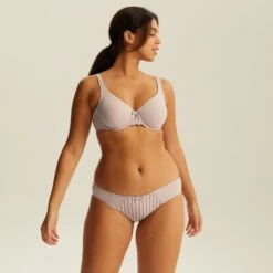 Soutien-gorge Emboîtant Avec Armatures Beige Noisette Stockholm -Bestform BL44446 042 WEB 3 8aa5b7bb 2e1b 45fb ba92 54cd16db0ff6