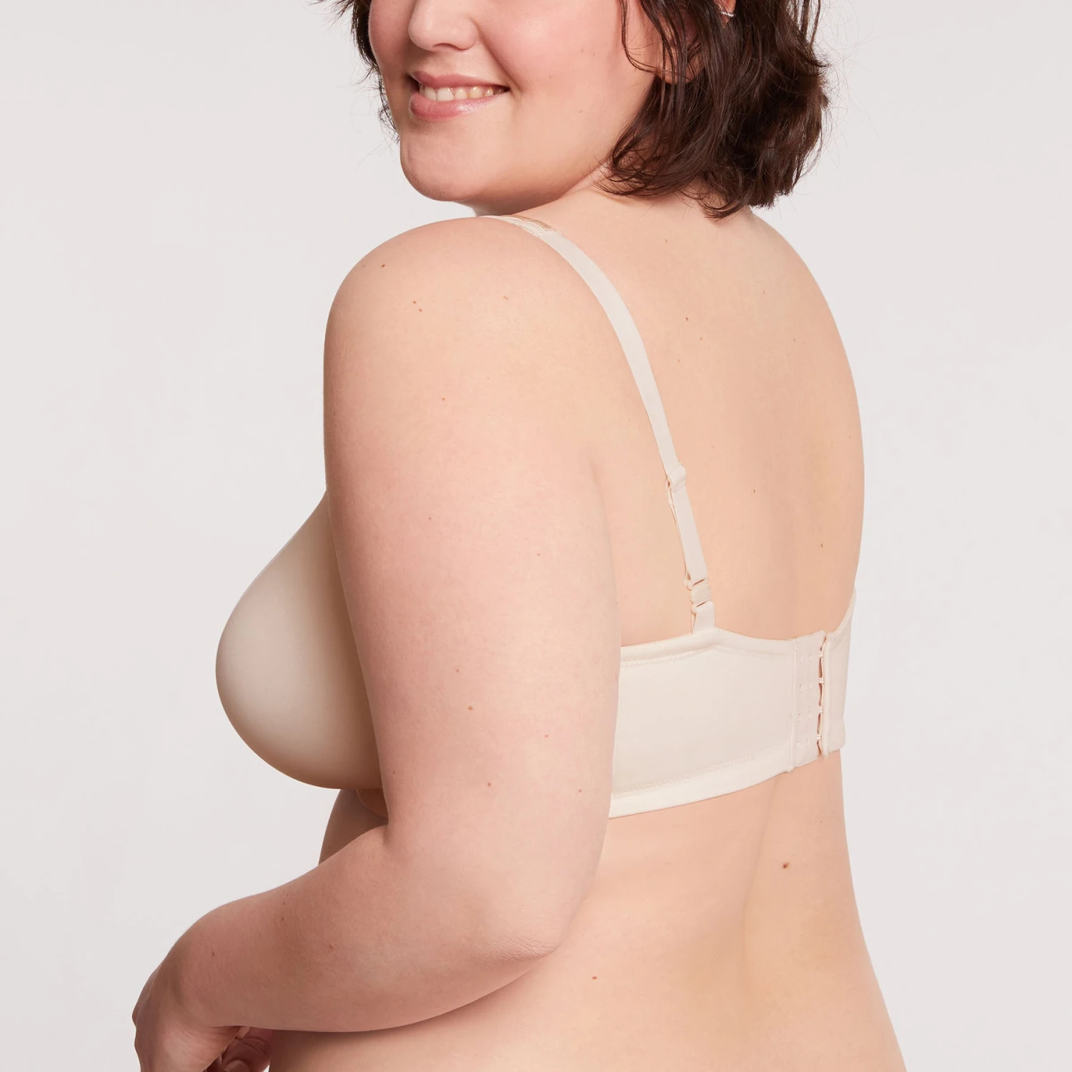 Soutien-gorge Sans Armatures Beige Rosé Moulded Convertible 5 Soutien-gorge Sans Armatures Beige Rosé Moulded Convertible – Image 3